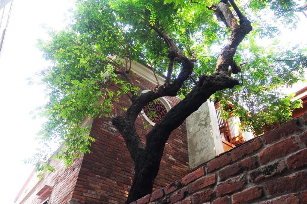Lu-Kang Traveler Inns Lukang Exterior photo